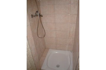Hrvatska Privát Gdinj, Eksterijer
